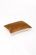 Coussin velours bronze 1