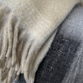 Plaid dégradé gris beige 3